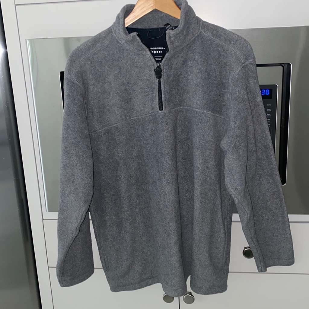 Pull Over Gray Jacket
